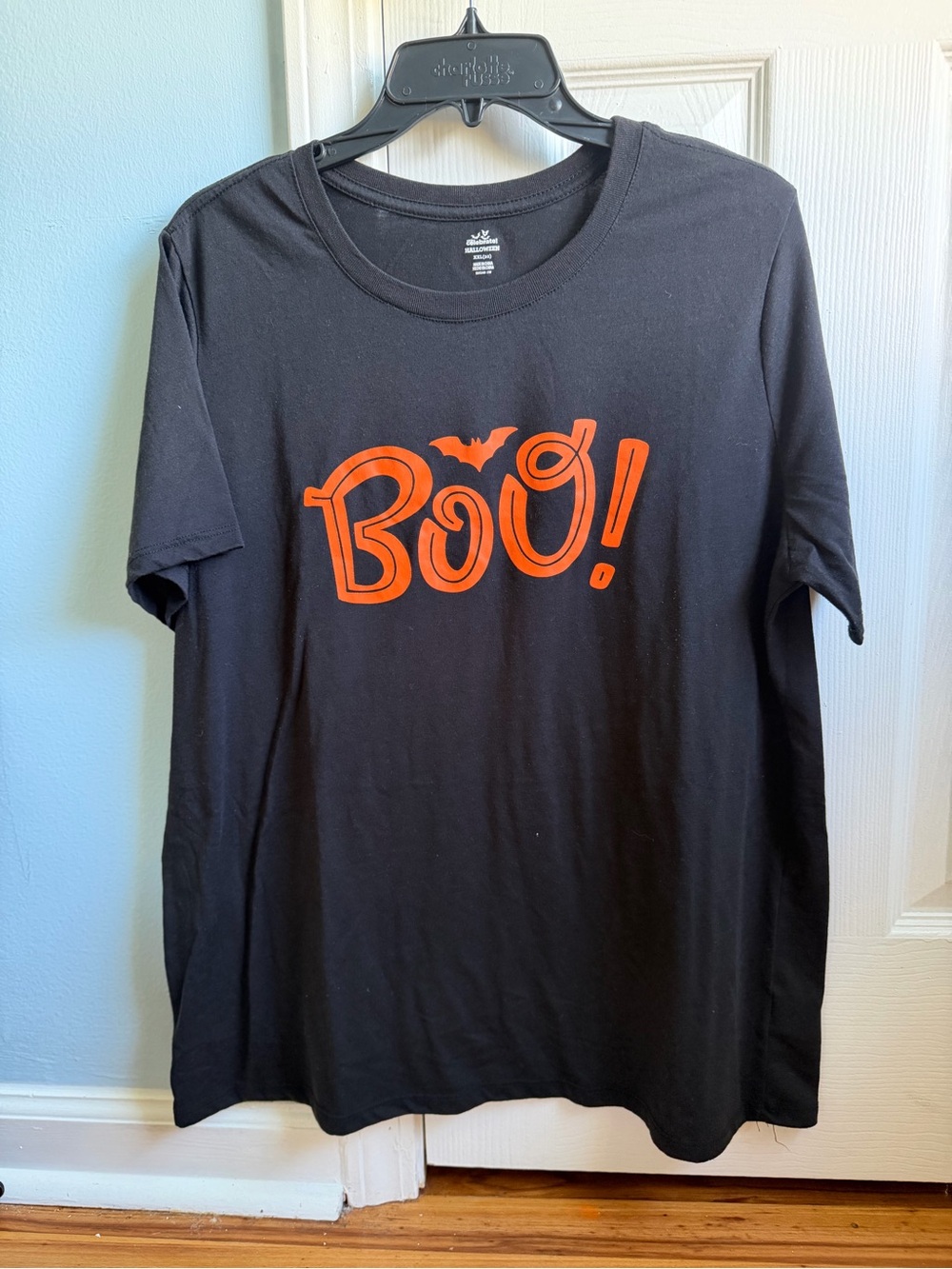 Women's Black 'Boo!' Short-Sleeve Graphic Tee